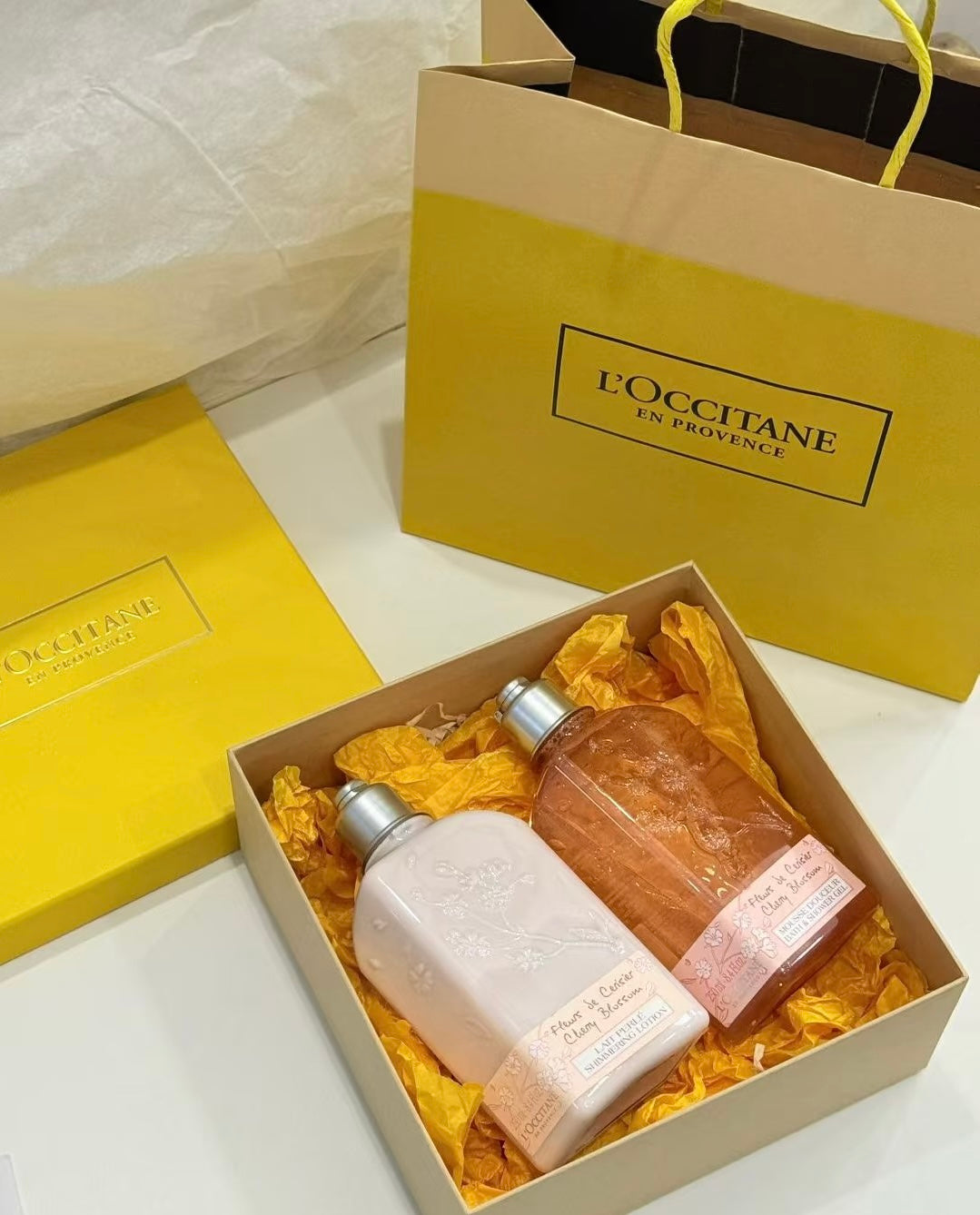 L’OCCITANE Cherry Blossom Bath & Body Gift Set | Limited Edition | 50% Warehouse Clearance