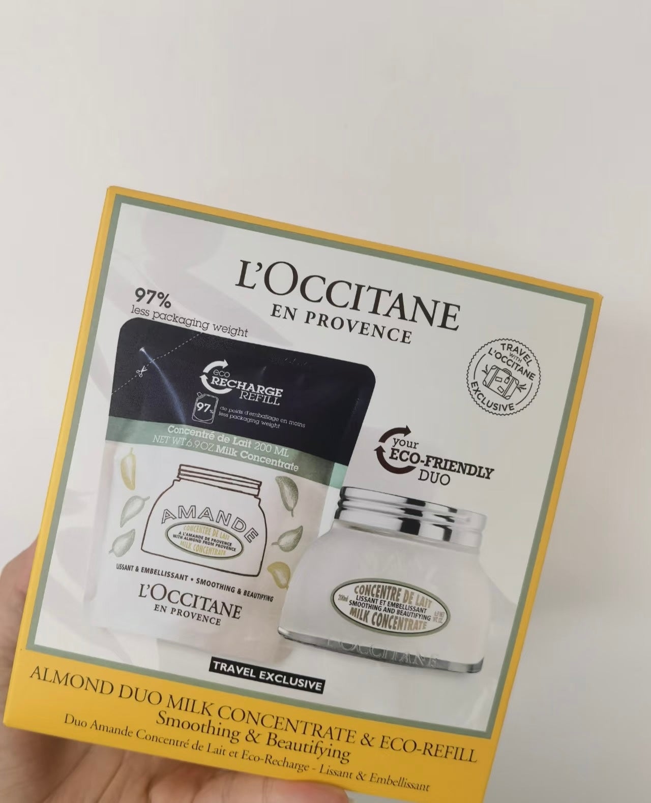 L’OCCITANE Almond Milk Concentrate Duo (200ml + Eco-Refill) | 50% Warehouse Clearance