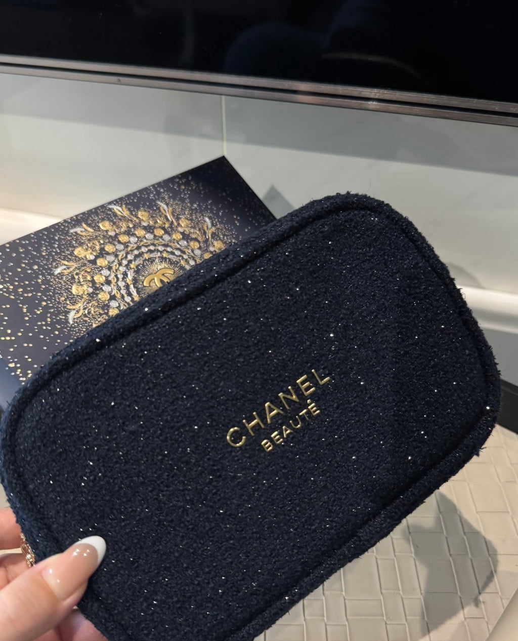 CHANEL Beauté Luxury Pouch Gift Set | Limited Edition | 50% Warehouse Clearance